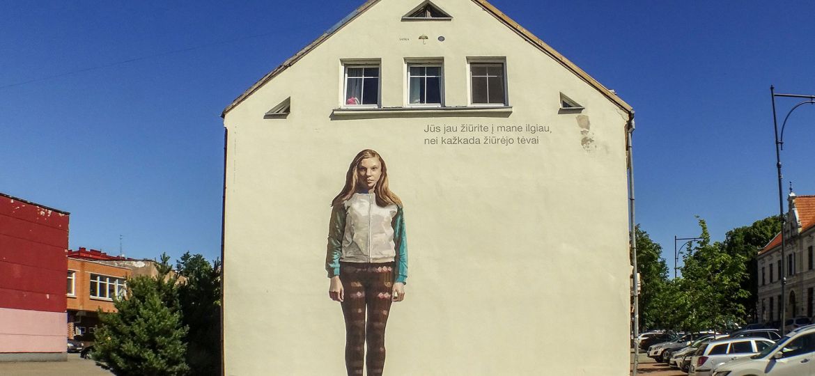 Graffiti "Mergaitė"