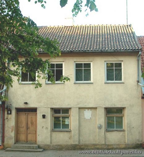 Complex of Houses (5, 7, 9, 11, 13 Aukstoji St.) 2002.